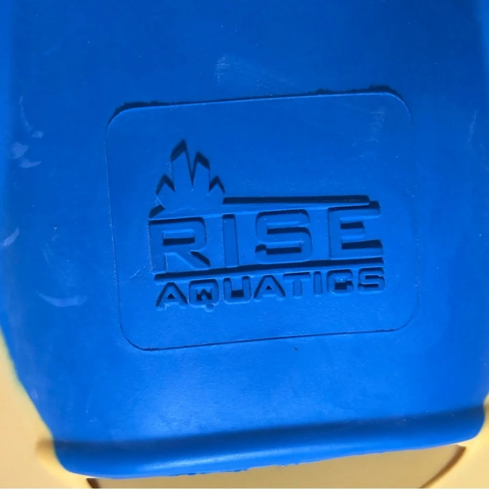 New! Full Foot Pocket Yellow and Blue Swim Fins, Medium, Size 7-9 - Picture 2 of 8